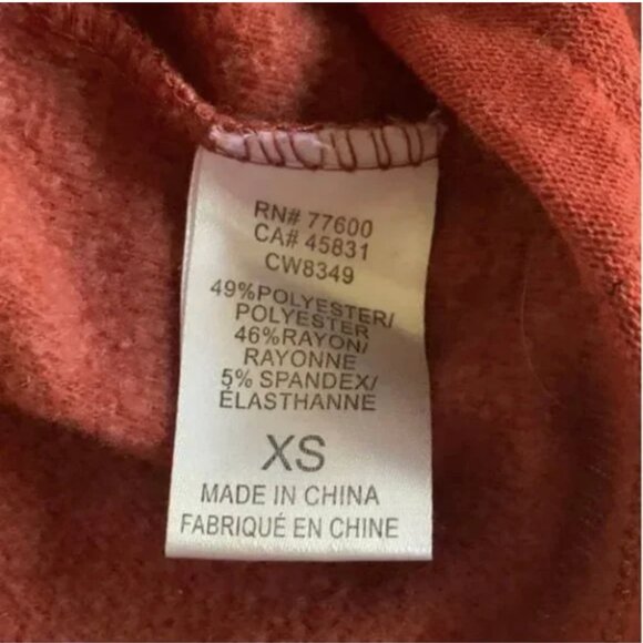 Chaser Long Sleeve Drop Shoulder Pullover Rust Colored V Neck Sweater Size XS - Picture 8 of 8